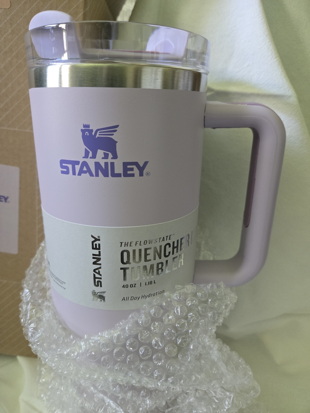 NIB Stanley Lavender Quencher Tumbler with Handle